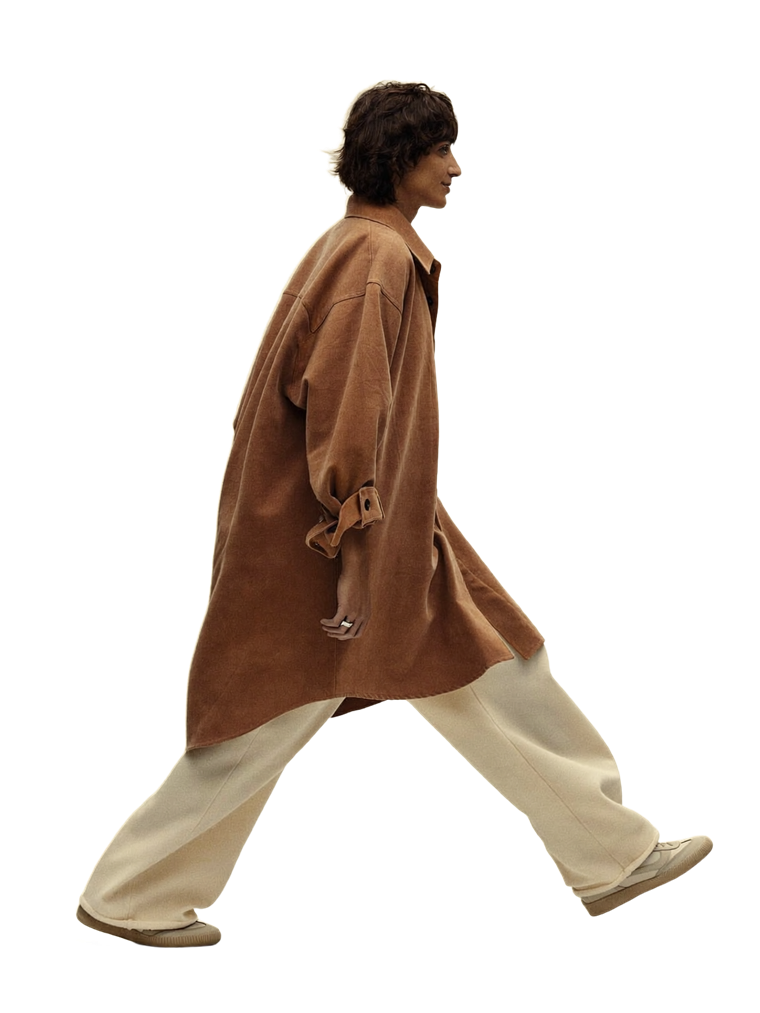 Model in Chai Break wear